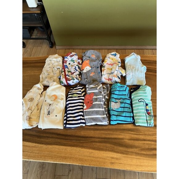 11 Piece Newborn (0-3 Months) Baby Boy/Girl Sleepers Lot - Picture 1 of 16